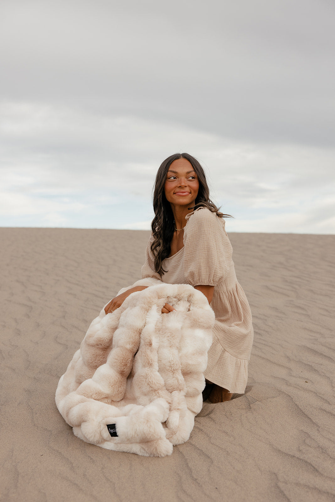 Cozy Sand - Weighted Blanket